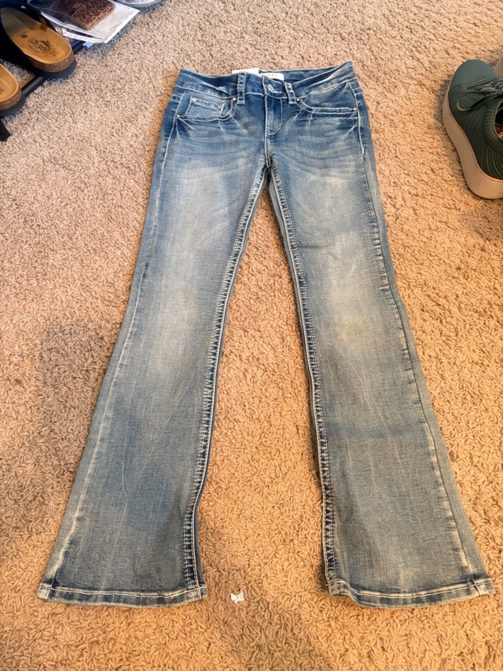 Girls' Light Wash Flared Jeans - Blue